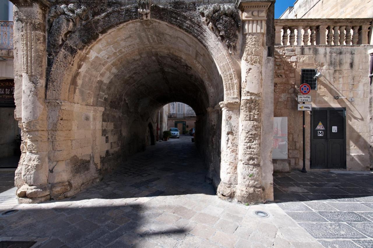 Casa Dell'Arco Old Town - Sit Apartment Lecce Ngoại thất bức ảnh